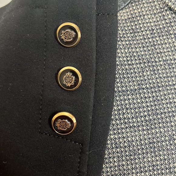 New Clothing World. Large Jacket. - Picture 5 of 16